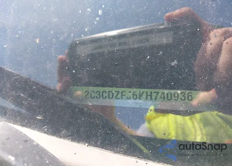 2019 Dodge Challenger R/T Scat Pack Widebody z USA, uszkodzony, nr VIN 2C3CDZFJ6KH740936